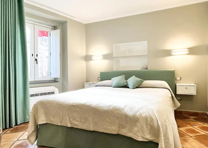Residenza Ucci Ali - Xs